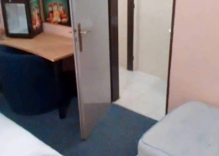 Hotel Club
