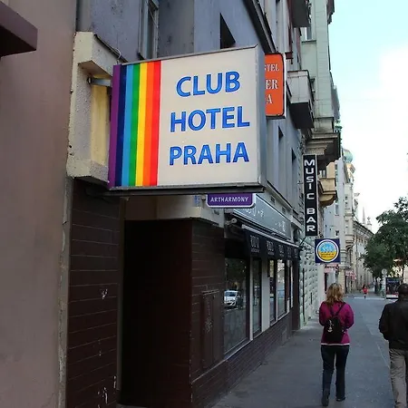 Hotell Club 3*